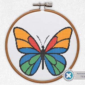 Modernes Schmetterling Kreuzstichmuster: Buntes Insekten Design (PDF Muster)