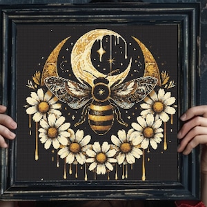 Bee cross stitch pattern PDF | Gothic Floral Bee xstitch counted chart | Modern cross stitch pattern | Animal xstitch pattern PDF