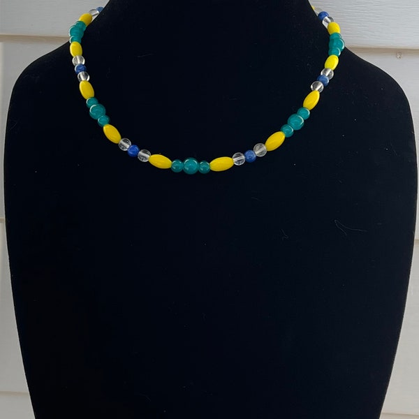 Go UNCW Seahawks! - A great necklace to show your love for this college, a great gift.