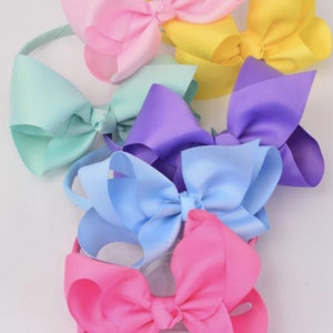 Tiara de menina com laço