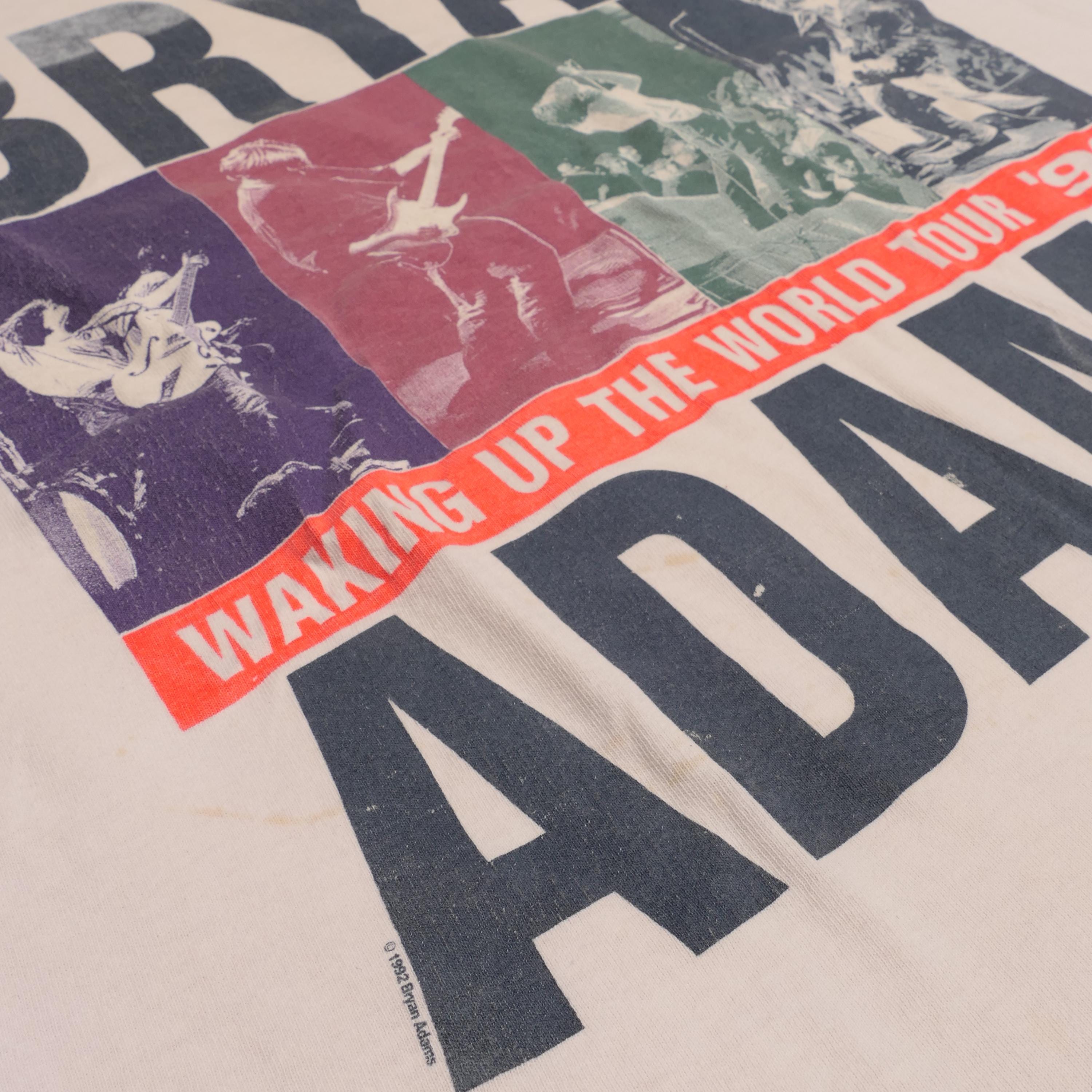 Vintage Bryan Adams Waking up the World 1992 World Tour Tee Shirt