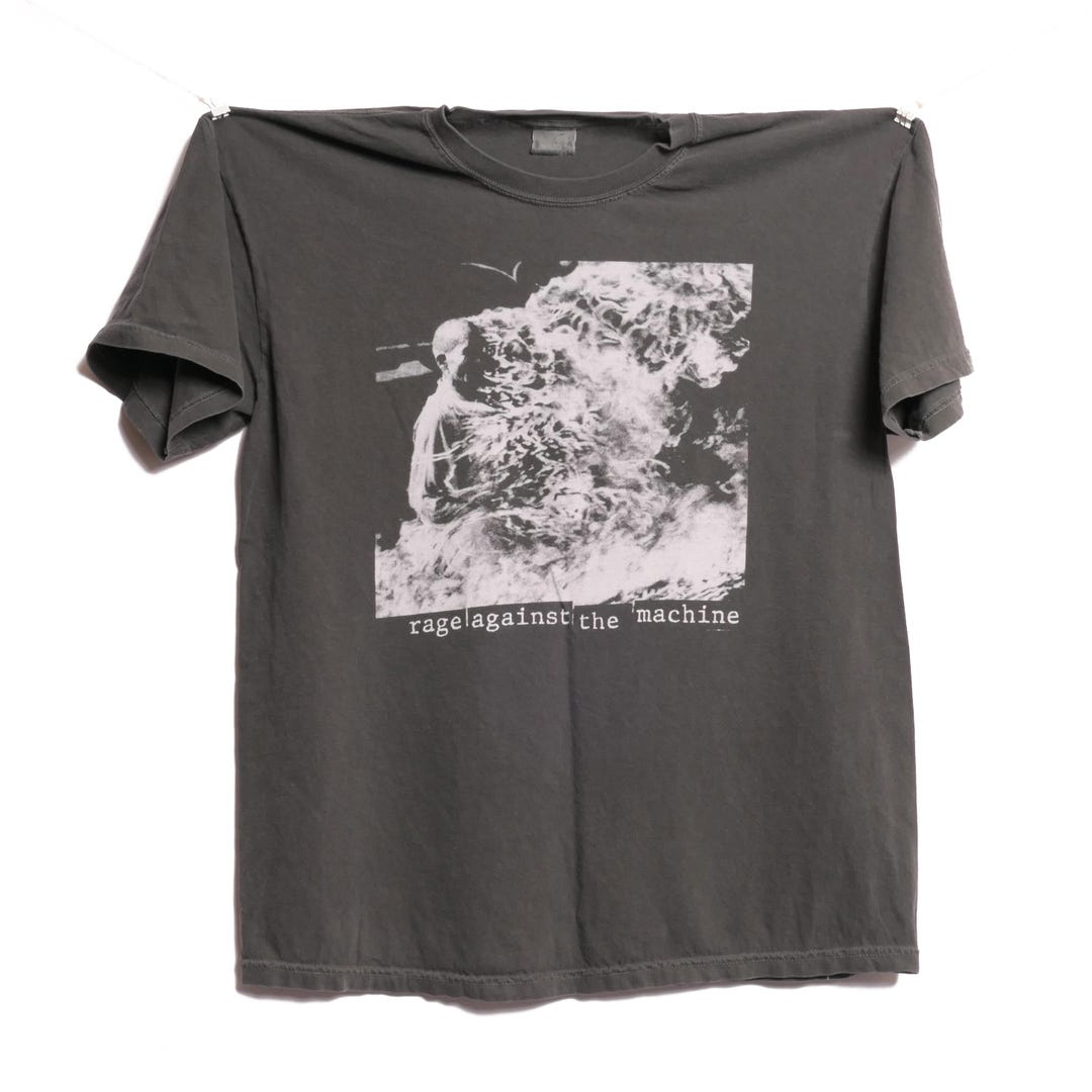 RAGE AGAINST THE MACHINE XL レッド RAGE AGAINST THE MACHINE EVIL EMPIRE GIANT BY T