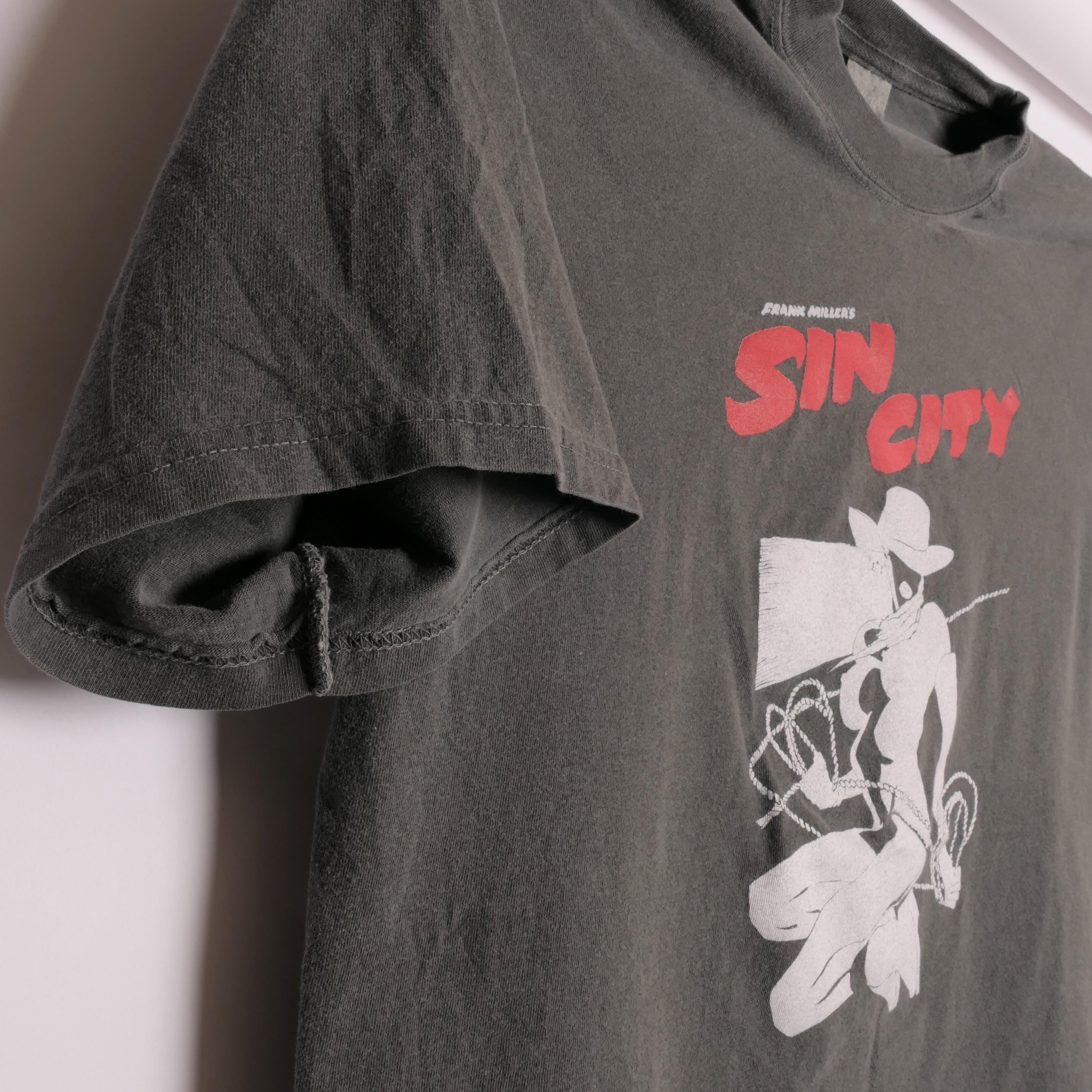 Sin City Comic Book Series Tee Shirt Frank Miller Art Movie Film