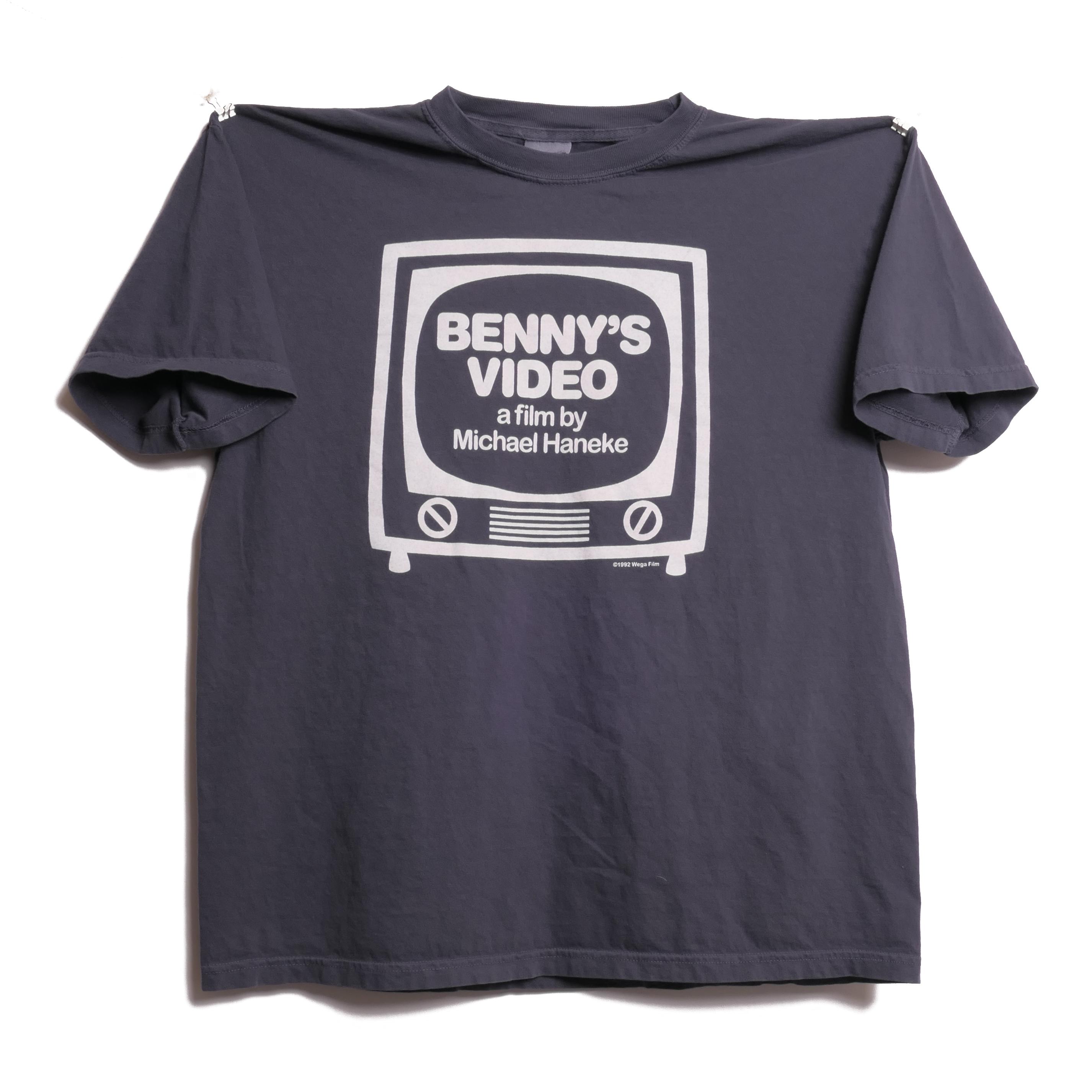 Benny's Video Movie Tee 1992 Michael Haneke Film Cult Classic Criterion Collection Funny Games Director Modern Horror Faded Shirt  - XL