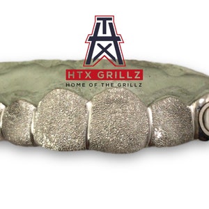 Custom 6 Solid Diamond Dust With Double G Fang Grillz