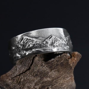 Mountain Range Band Ring, Men Unique Wedding Band, Men Engraved Engagement Ring, Anniversary Gift, Nature Inspired Band Ring