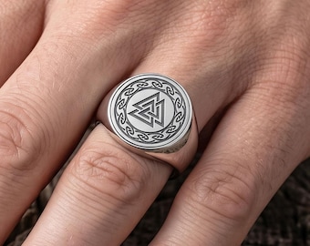 Valknut Signet Ring, 925 Sterling Silver Mens Viking Ring, Norse Protection Symbol, Personalized Gift