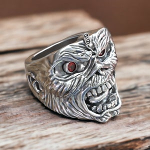3D Iron Maiden Ring, Men Unique Ring, Fantasy Ring for Men, Iron Maiden Jewelry, Men&#39;s Silver Jewelry, Handmade Gothic Ring