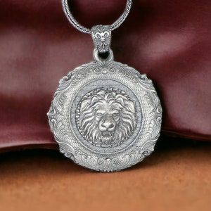 Vintage Lion Men Necklace, 3D Animal Necklace, Lion Jewelry, Lion Pendant, Silver Lion Charm, Leo Silver Pendant, Animal Lover Gifts For Men