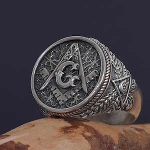 Masonic Symbol Ring in 925K Silver: Handmade Master Mason Ring for Men, Freemason Symbol Signet Ring