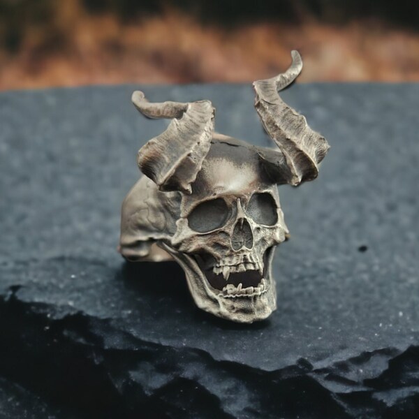 Skull Ring - Etsy