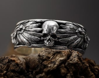 Handmade Raven and Skull Band Ring, Gothic Men Ring, Biker Jewelry, Mythological Ring, Viking Ring, Raven Jewelry, Unique Band Ring
