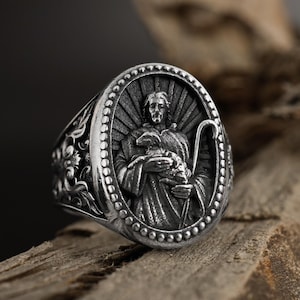 Jesus Christ Holding a Lamb Ring, Lamb of God Ring, Religious Jewelry, Biblical Ring, Shepherd Jesus Ring, Symbol of Sacrifice Ring