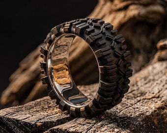 Rock Crawler Tire Ring, Black Off Road Tread Band for Men, Mudding Jeep Truck Gift
