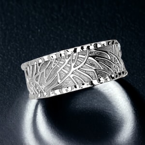 Silver Tree of Life Wedding Band Ring, Viking Engagement Ring, Promise Ring for Him, Spiritual Band Ring, Gift for Him, Yggdrasil Jewelry