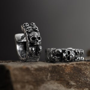 Sterling Silver Skulls Small Hoop Earrings, Gothic Earrings, Dangle Skull Earrings, Skull Jewelry, Punk Jewelry, Goth Hoop Earrings