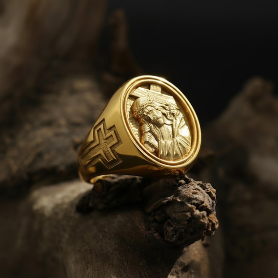 ANDRESLAD Anello Uomo in Acciaio Inossidabile Dorato Design Artigianale ANDRESLAD Anello Uomo in Acciaio Inossidabile Dorato Design Artigianale