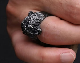 Roaring Lion Head Ring for Men, 925 Sterling Silver Statement Jewelry, Gothic Animal Gift