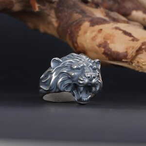 Roaring Lion Head Ring for Men, 925K Sterling Silver Lion Ring, Bold Animal Statement Ring, King of Jungle Ring, Cool Lion Ring for Men