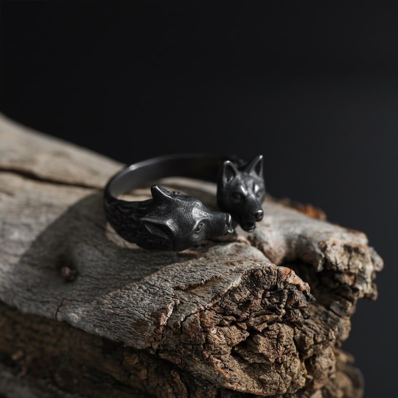 Kissing dogs ring, dog lover inspired animal jewelry, symbolic friendship statement band, and handcrafted cute accessory designed for those who are drawn to love, loyalty, and emotional connection. This charming ring features two detailed dog figures in a kissing pose, creating a heartwarming and playful design that represents affection, companionship, and unconditional love.
