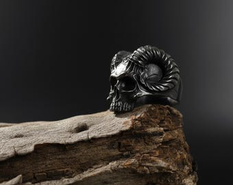Sterling Silver Skull Ring, Gothic Ram Horn Ring, Biker Jewelry - Etsy