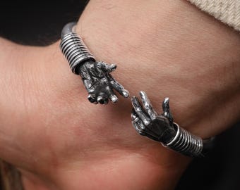 Sculpturale handmanchetarmband voor mannen, geoxideerde zilveren statement armband, artistieke gotische sieraden, handgemaakte verstelbare armband, Git for Him