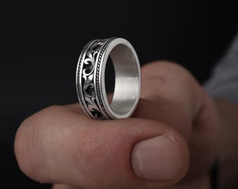 Men's Victorian Floral Band Ring, Engraved Wedding Band, Medieval Filigree Jewelry