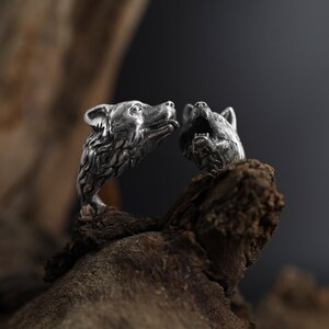 Kissing dogs ring, dog lover inspired animal jewelry, symbolic friendship statement band, and handcrafted cute accessory designed for those who are drawn to love, loyalty, and emotional connection. This charming ring features two detailed dog figures in a kissing pose, creating a heartwarming and playful design that represents affection, companionship, and unconditional love.