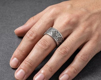 Oxidized Floral Band Ring, Mens Four Leaf Clover Sterling Silver Ring, Gothic Gift