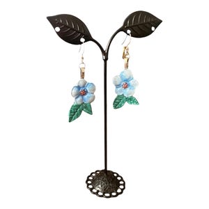 Dangle blue flower earrings