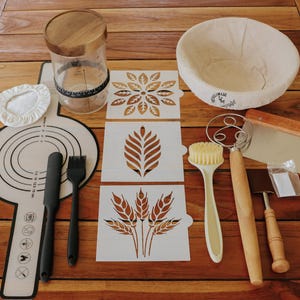 Sourdough Starter Baking Set: Proofing Basket, Jar & Tools - Mom Designed