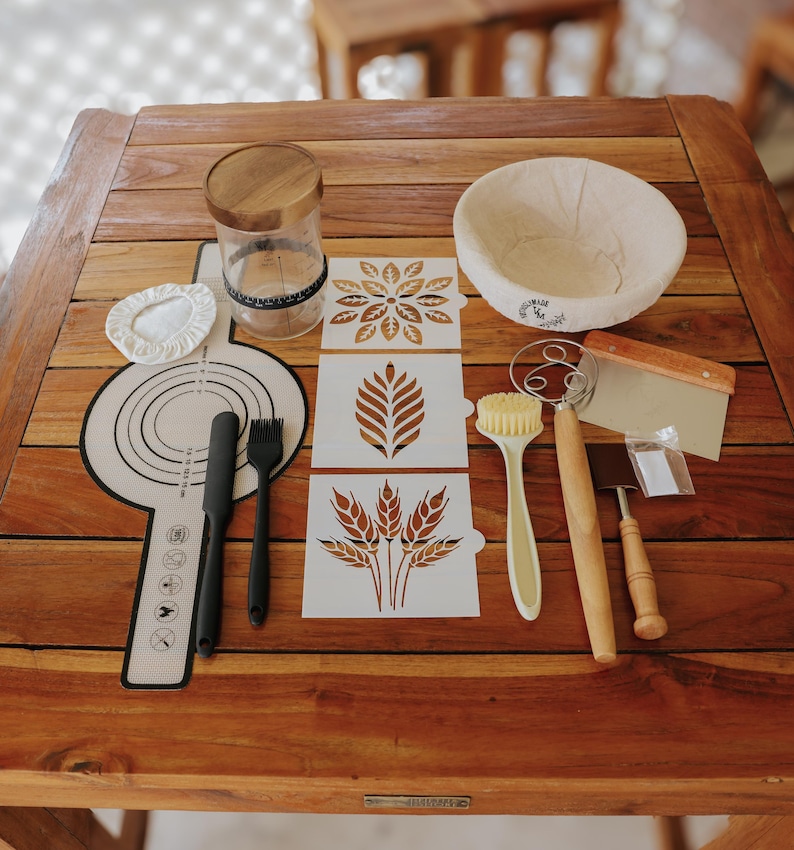 Sourdough Starter Baking Set: Proofing Basket, Jar & Tools - Mom Designed