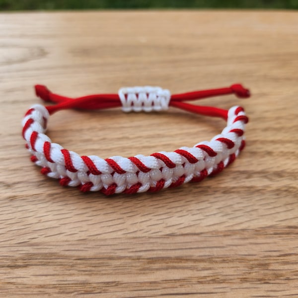 Baseball Paracord Bracelet