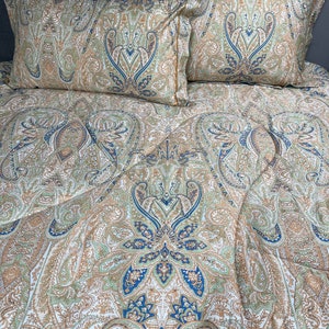 Bohemian bedding queen Quilt comforter set, Luxury bedding Paisley print.