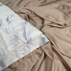 Simple Floral Botanical Bedding Set Queen Quilt Comforter Set, Tencel