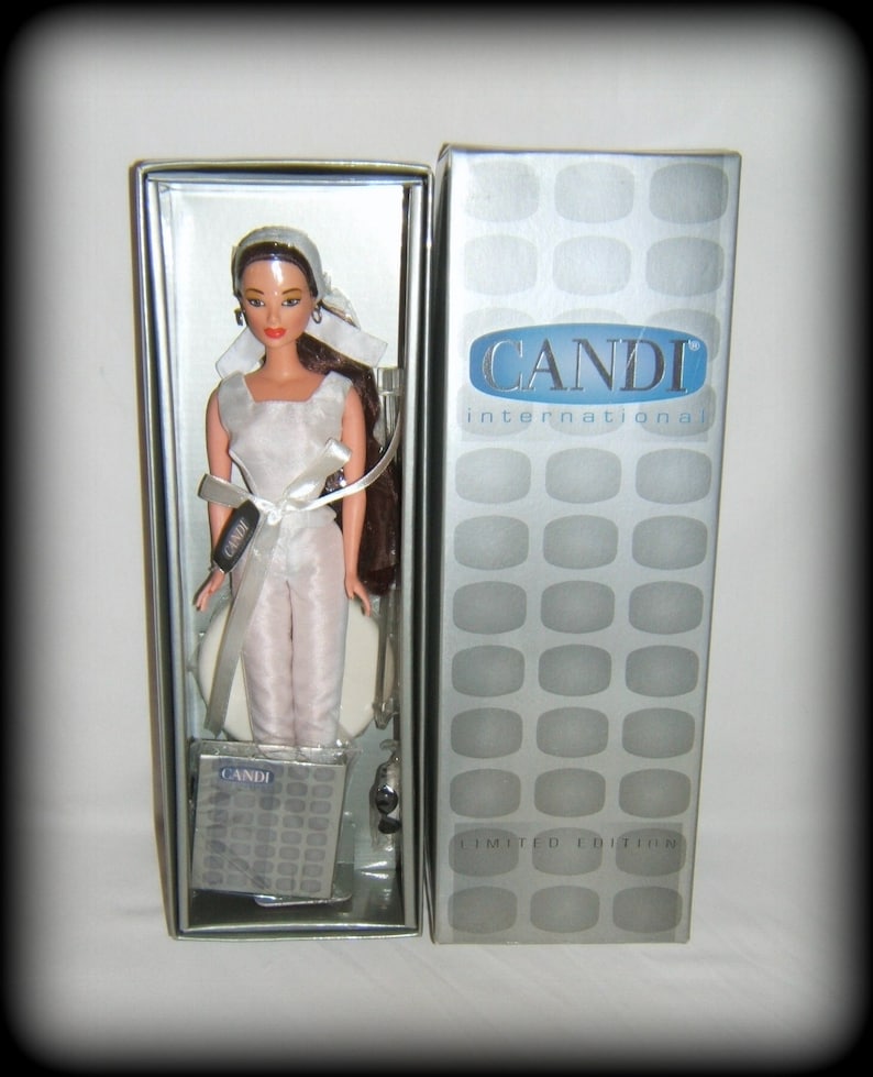 POUPEE CANDI DOLL Integrity Toys By Jason Wu Rare 2004 EUR 100,00 - FR