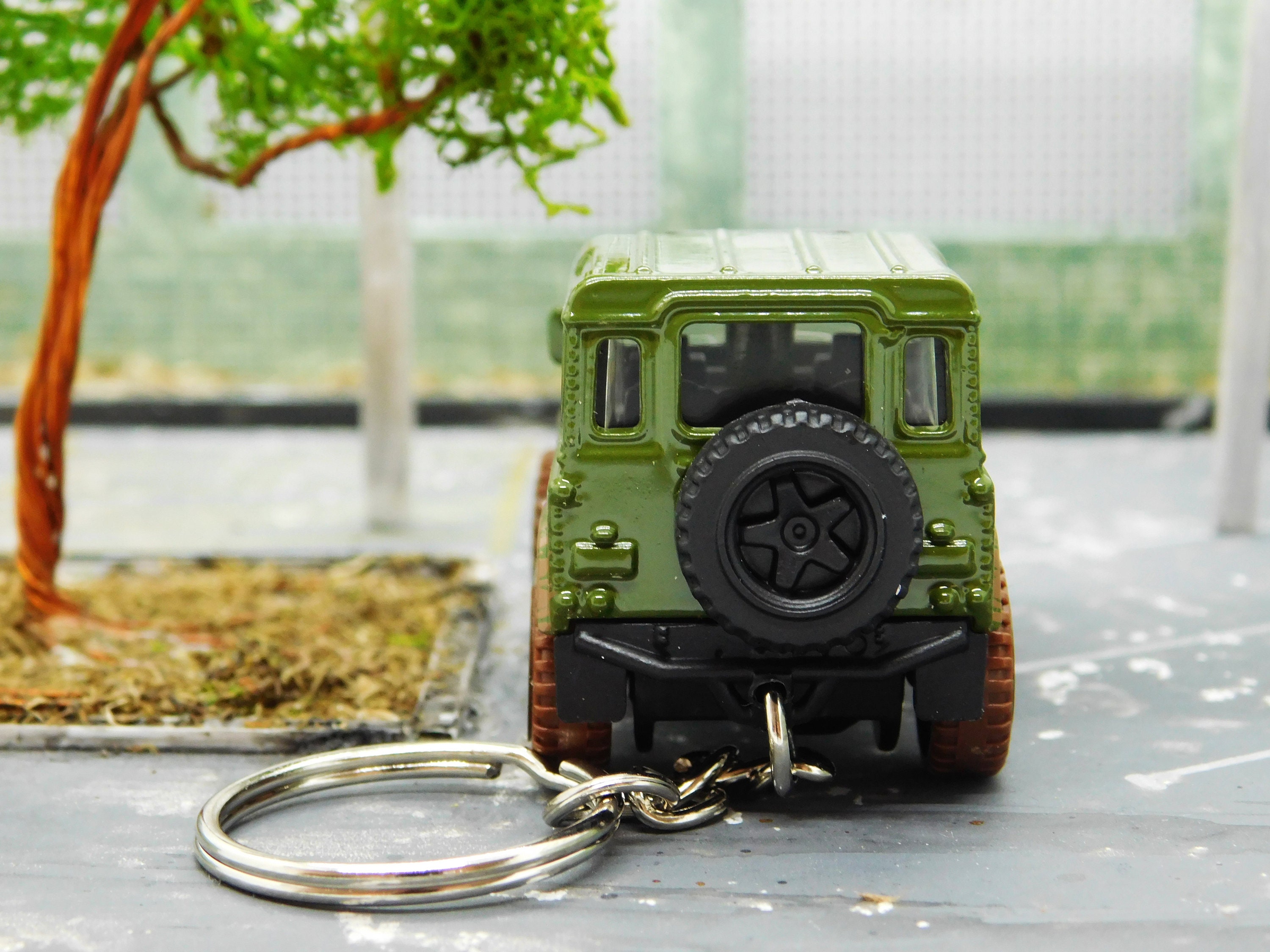 Land Rover Defender 90 Keychain Car Keychain Pendant Gift - Etsy