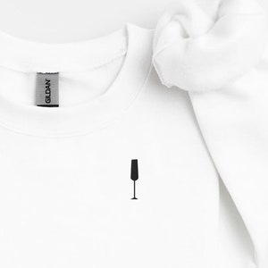 Sudadera con bordado de champán / Camisa de cóctel / Camisa de cuello redondo con bebida a elección / Camisa con cuello redondo / Camisa con champán / Champán / Regalos para ella