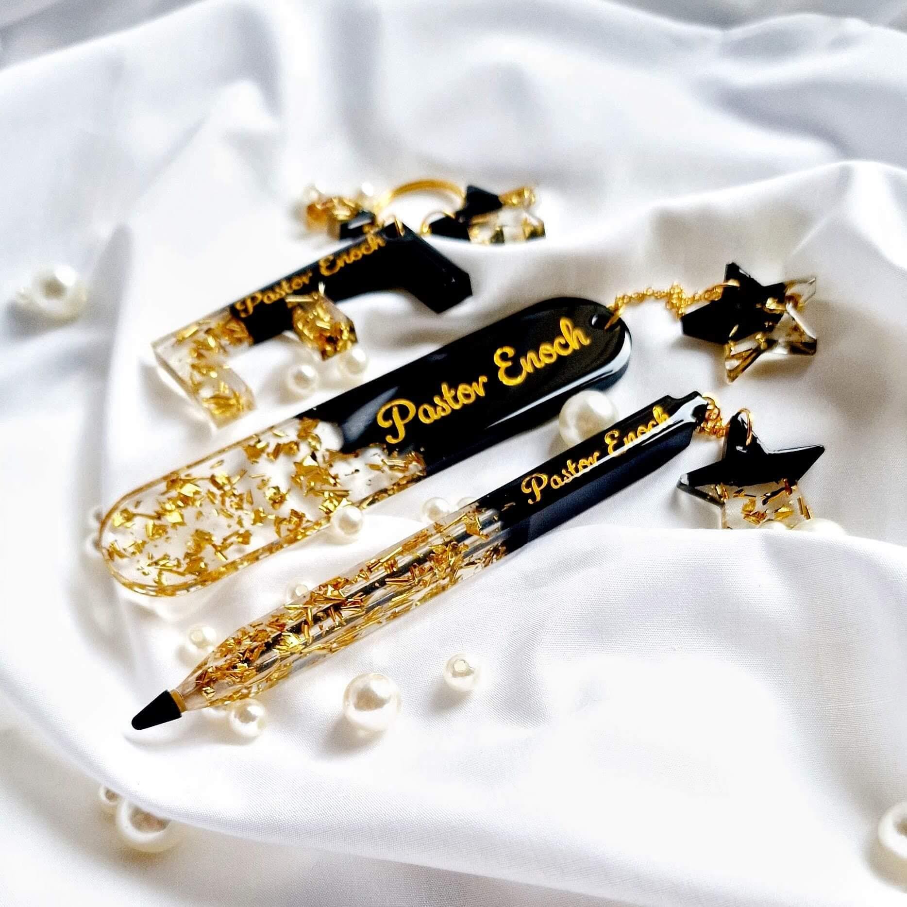 Personalized Resin Gift Set: Gold Flake Bookmark, Pen & Keychain