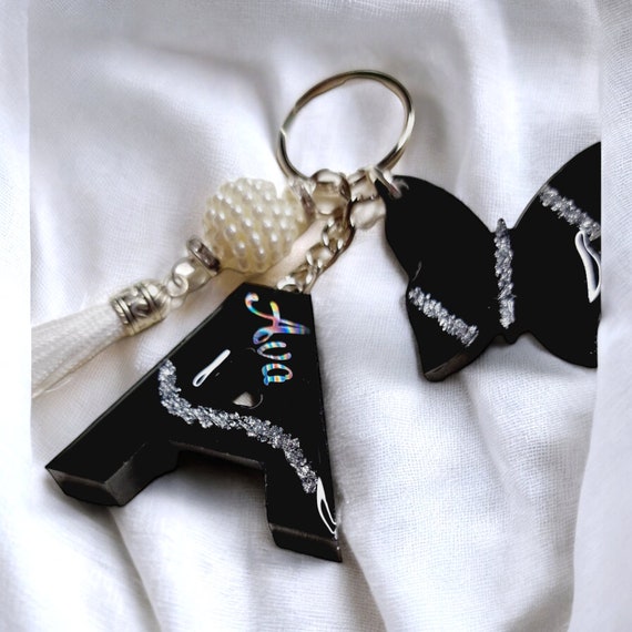 Lettre à Un Jeune Poète Personnalisé CHUQING Porte-clés Avec Lettre Porte-clés Fille Initiale Cadeau Femmes Porte -clés Papillon, Violet, Violet., S Porte Clé Initial D