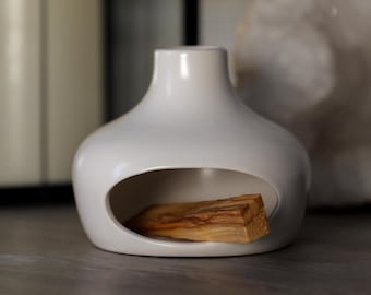 White Ceramic Palo Santo Holder – Chimney Incense Burner for Meditation, Spiritual Cleansing & Rituals