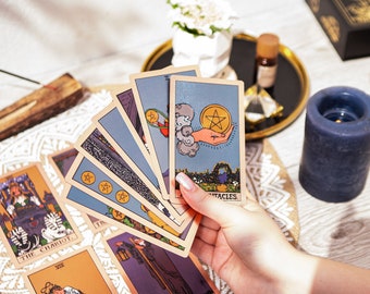 Classic Tarot Cards Deck 78 Card Set, Beginner Tarot with Guidebook, Aesthetic Witchy Divination Cards, Mothers Day Gift for Her