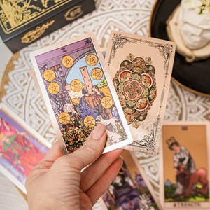 Traditional Tarot Deck, Rose Gold Foiled Tarot Cards, Classic Tarot Cards, Tarot with Guidebook, Tarot Deck for Beginners, Beautiful Tarot