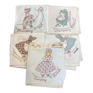 Vtg Sun Bonnet Sue Embroidered Applique Dish Towels Days Of The Week 5