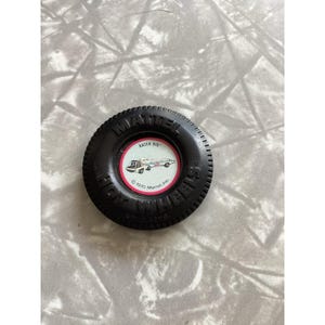 Hot Wheels Redline 1970 Racer Rig Plastic Button w/tab - Rare Original - EX!