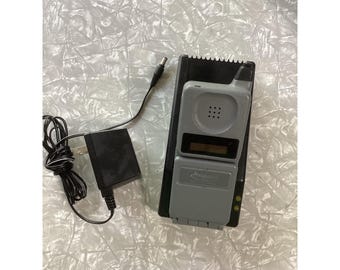 Vintage Motorola Ameritech Flip Phone F09HLD8416BG Grey 90s