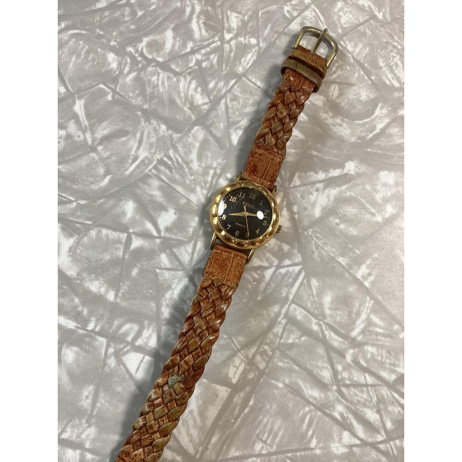 Vintage Relic Granite Watch With Braided Brown Leather Strap NOT WORKING How to repair a vintage watch? main image 2