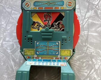 Panosh Place, Voltron, Skull Tank, Vehicle, White Skull, Evil