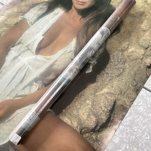 Affiche vintage Pretty Girl Model 1979 Actrice Kay York, New Old Stock scellé