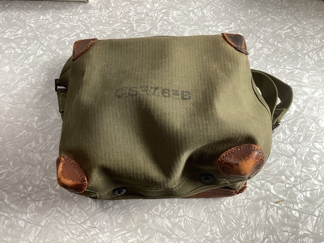 US ARMY バッグ　ヴィンテージ　used品 Original WWII US Signal Corps CS-76-B Radio Cover Carry Bag - Etsy